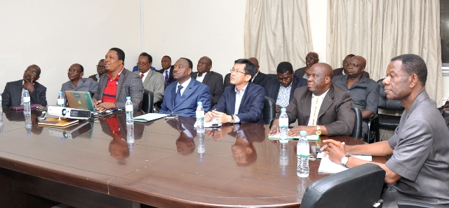 Lancement du site de la Cour.jpg